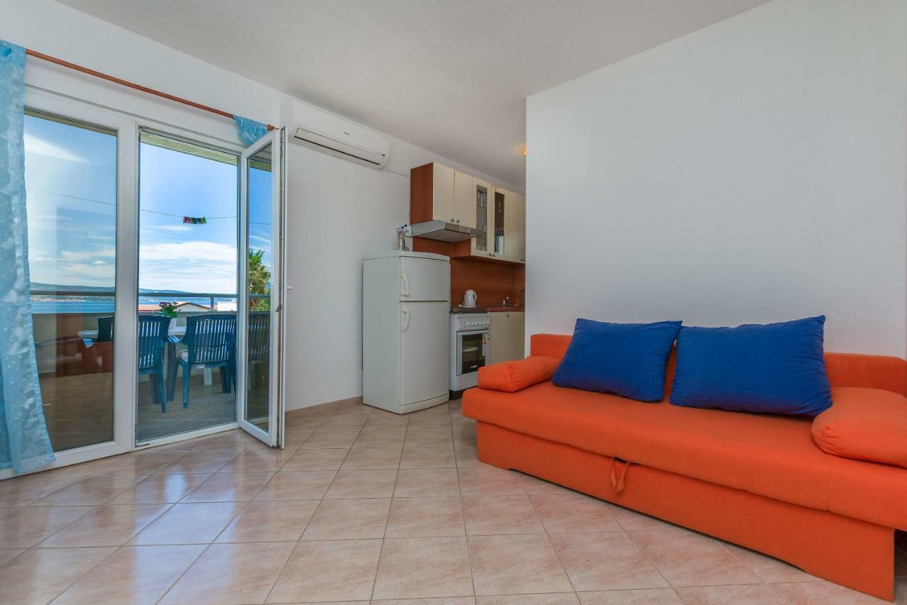 Apartments Kristina Omiš Exteriör bild